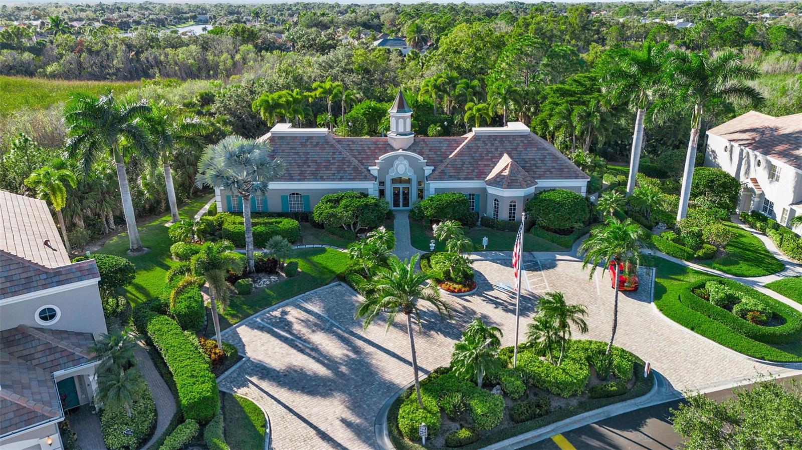 Image 86 of 99 For 5211 Parisienne Place 101b27