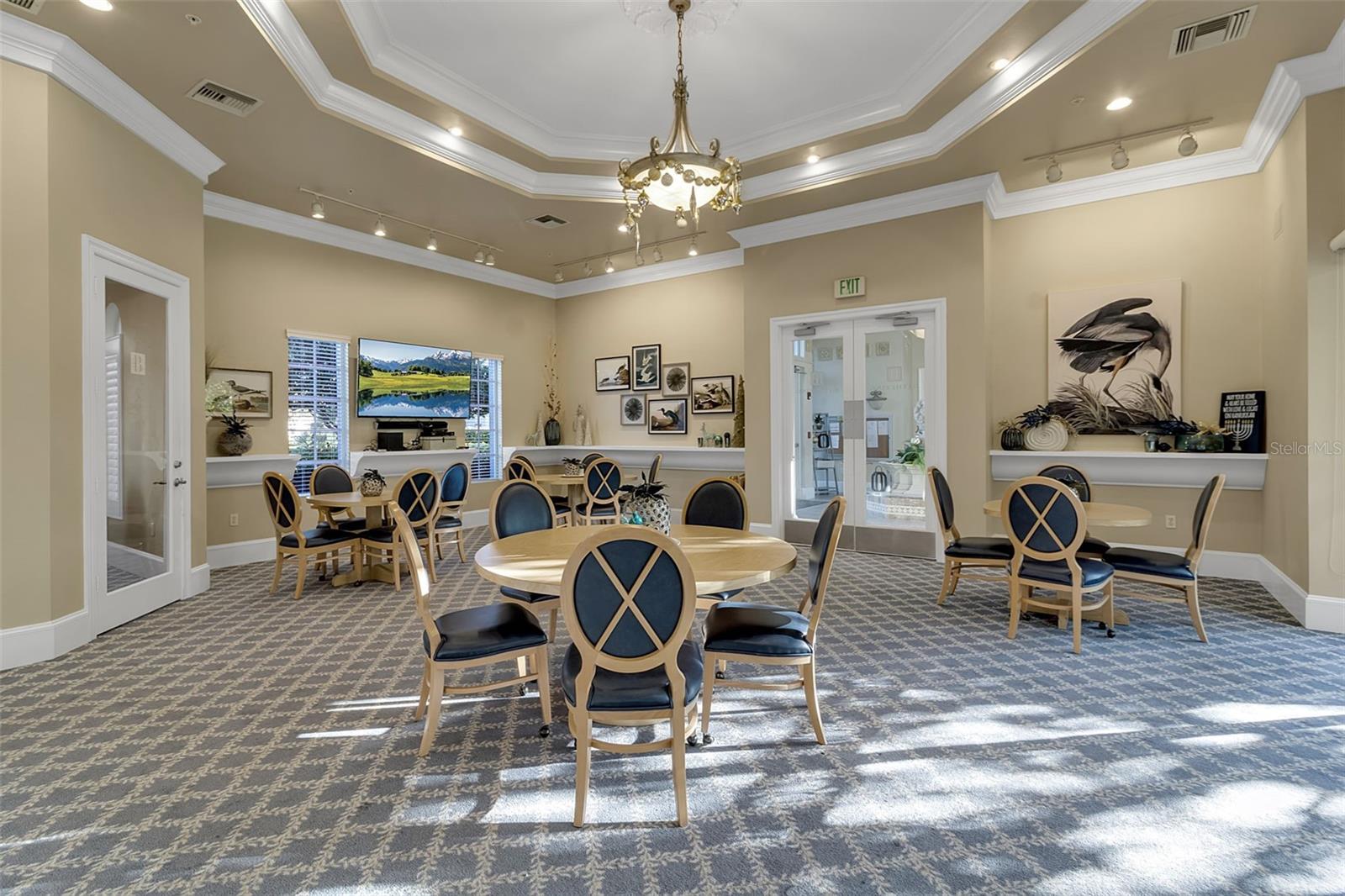 Image 90 of 99 For 5211 Parisienne Place 101b27