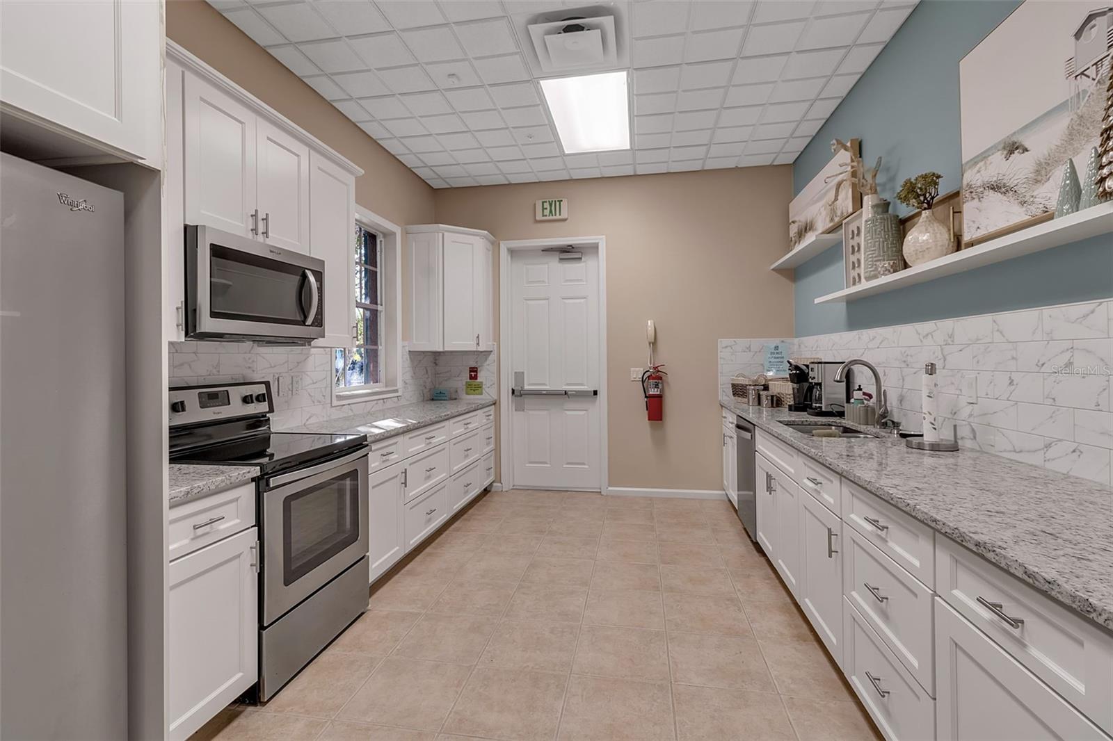 Image 98 of 99 For 5211 Parisienne Place 101b27