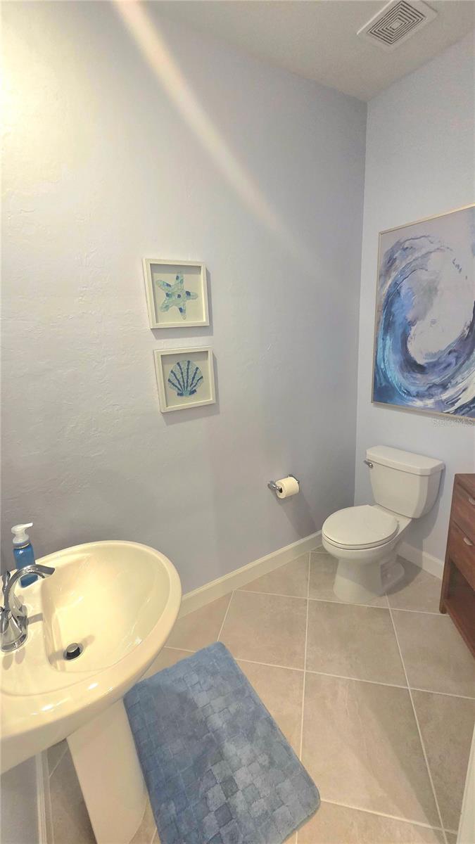 Image 11 of 33 For 15035 Sunny Day Drive