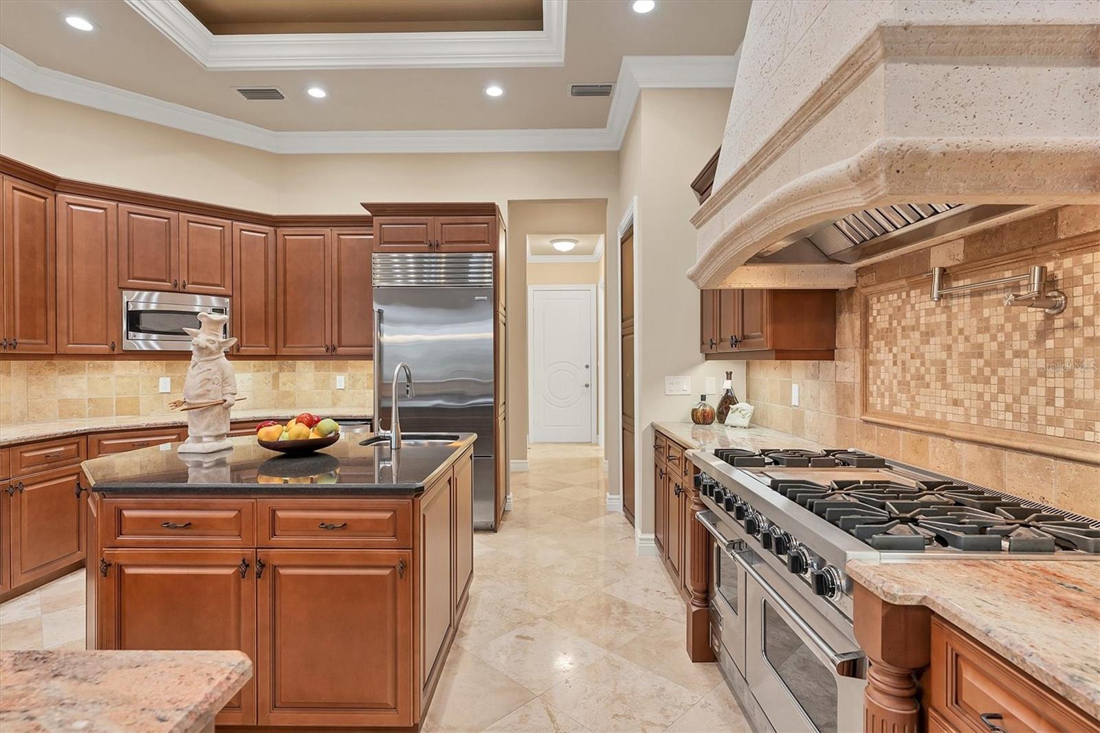 Image 27 of 92 For 7007 Portmarnock Place