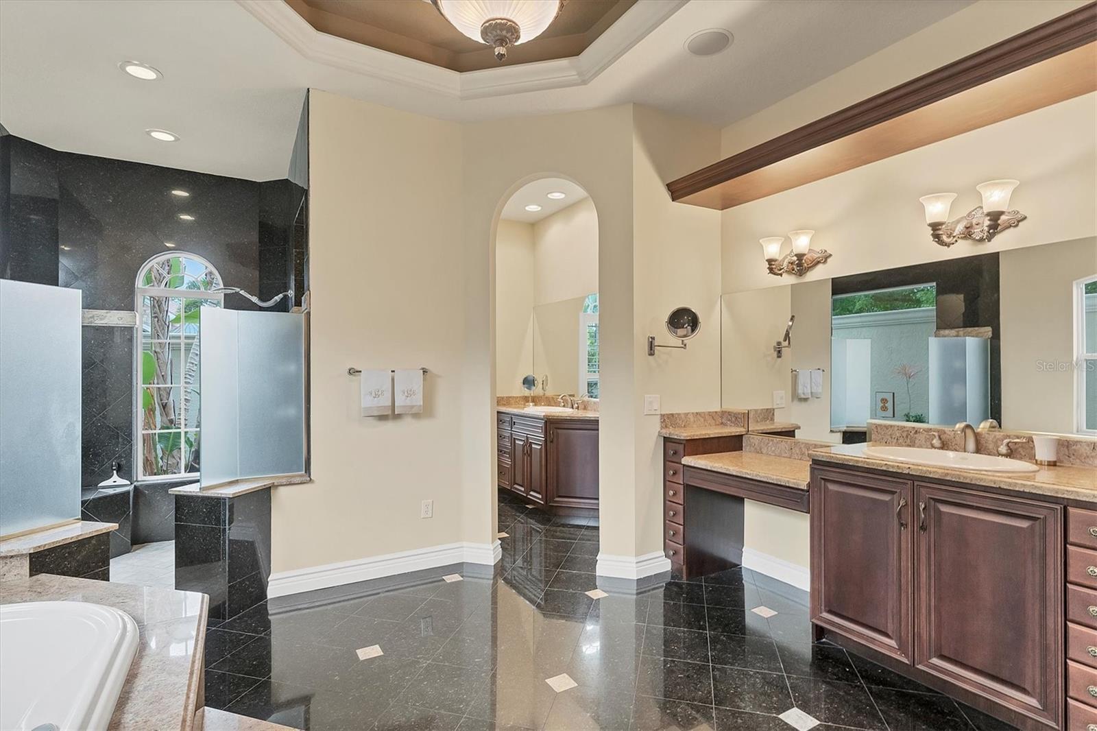 Image 41 of 92 For 7007 Portmarnock Place