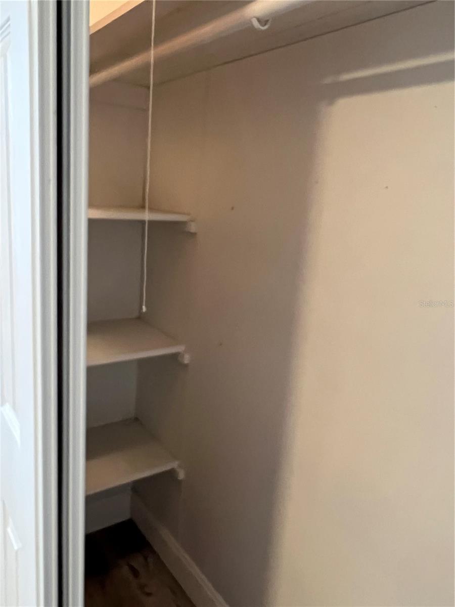 Image 17 of 32 For 501 25th Avenue W