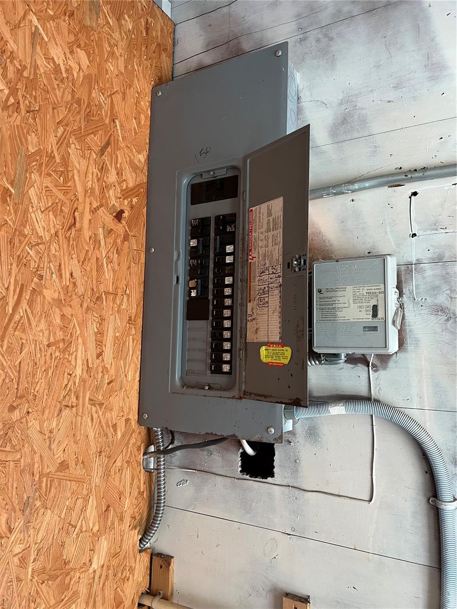 Image 27 of 32 For 501 25th Avenue W