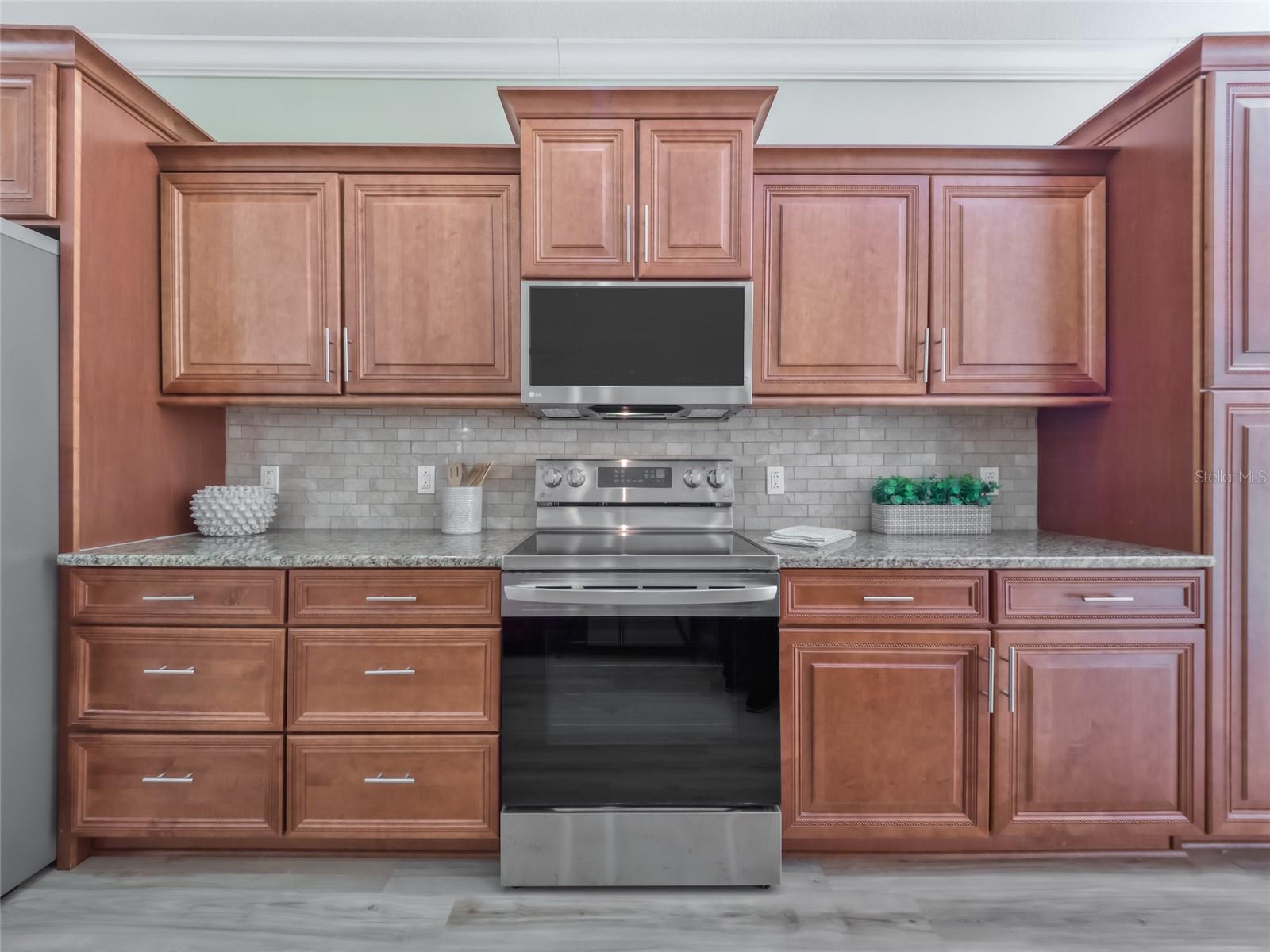 Image 14 of 78 For 8408 Whispering Woods Court