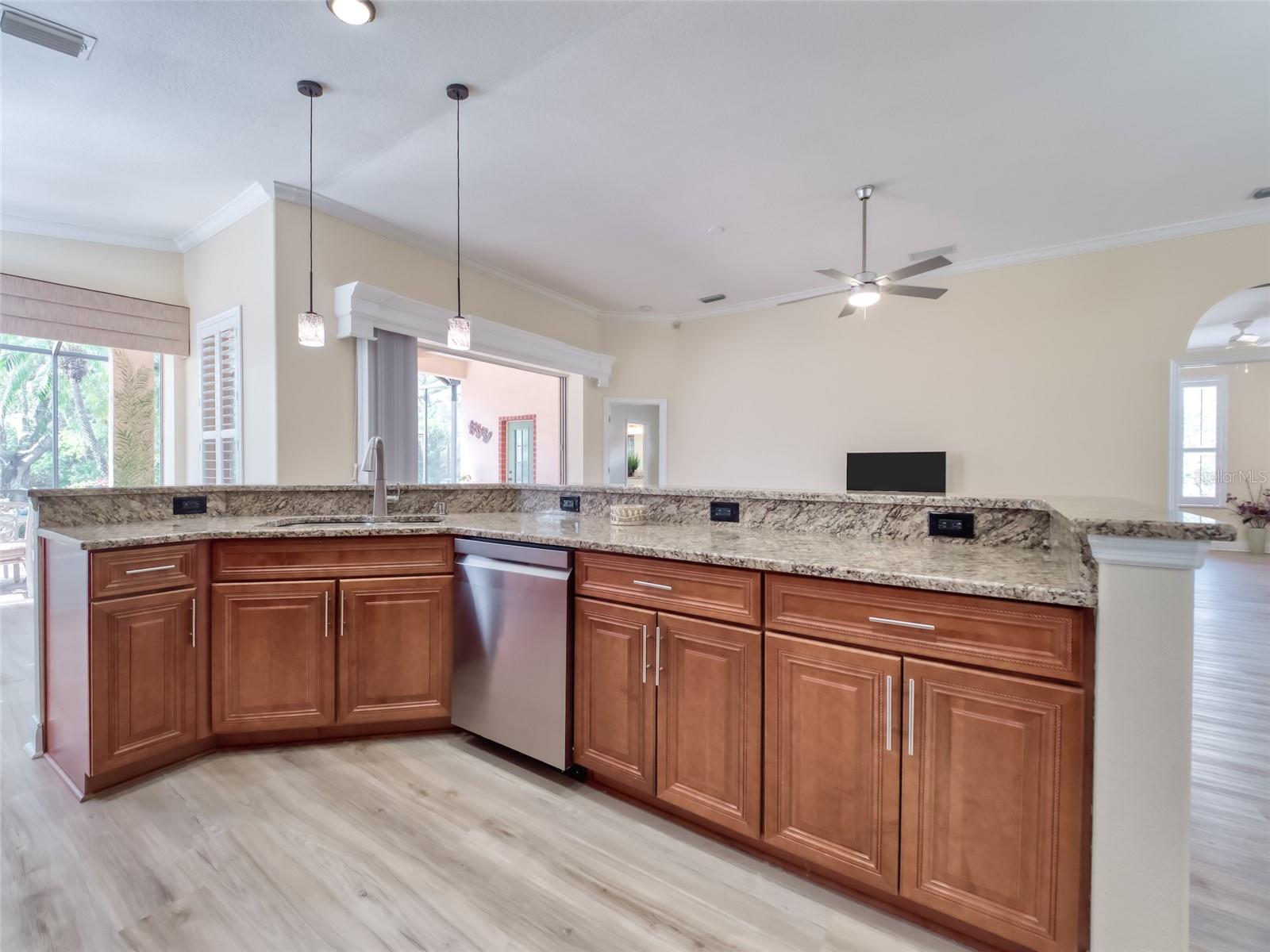 Image 19 of 78 For 8408 Whispering Woods Court