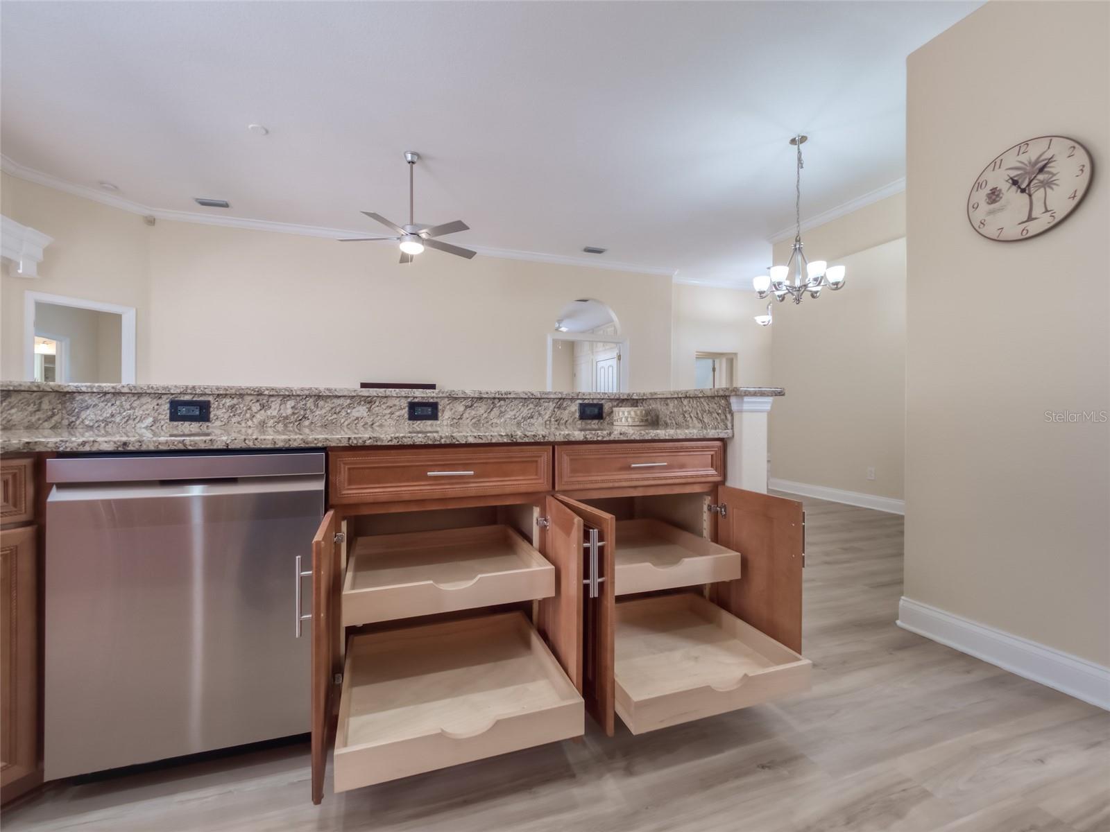 Image 21 of 78 For 8408 Whispering Woods Court