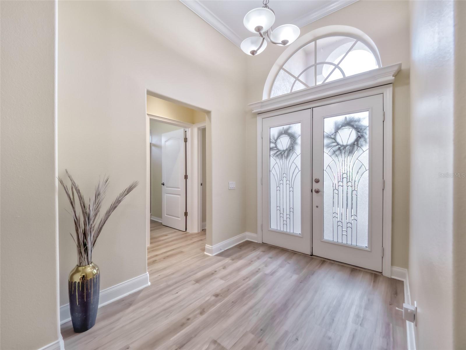 Image 8 of 78 For 8408 Whispering Woods Court