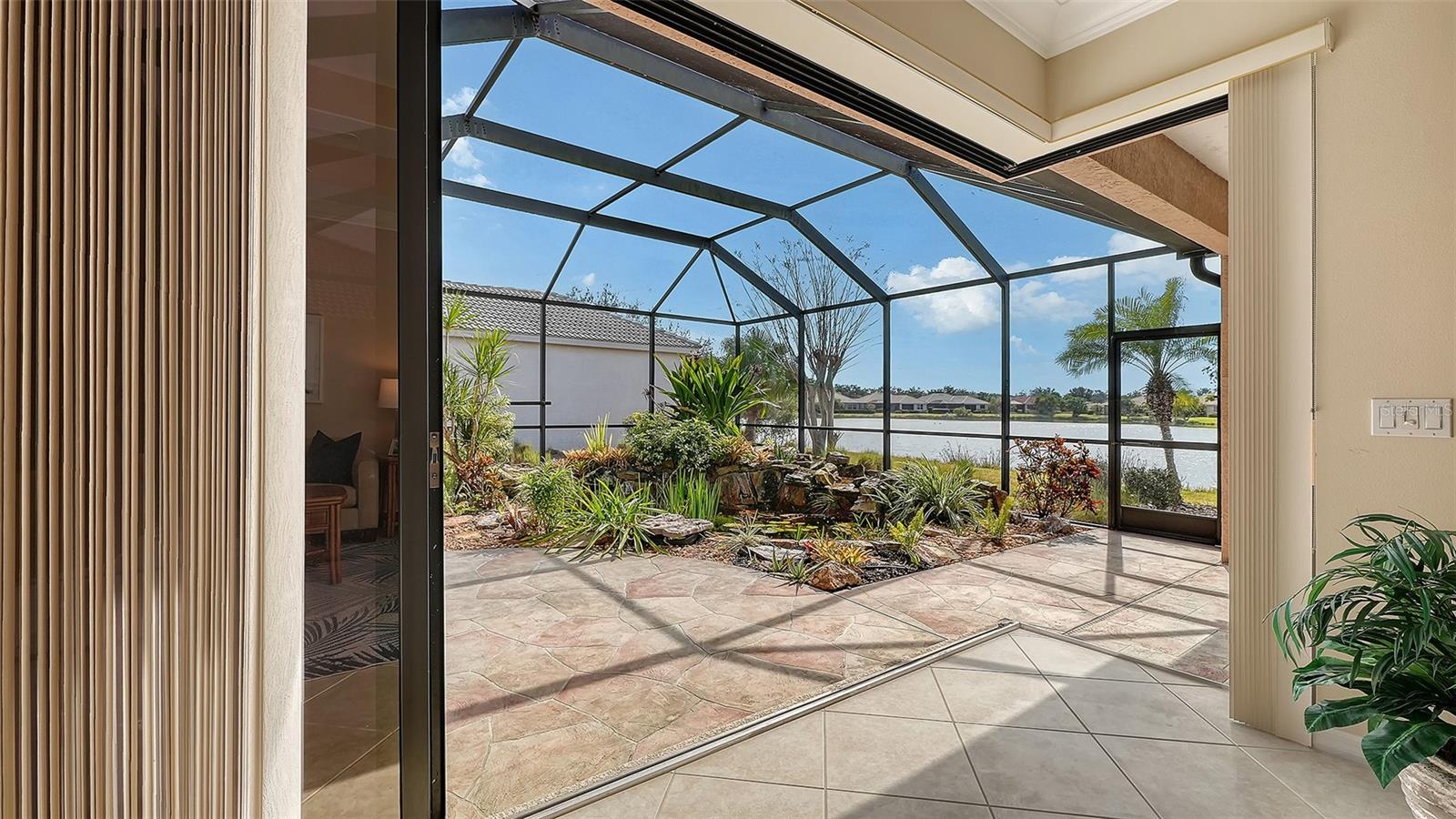 Image 20 of 53 For 522 Luminary Boulevard