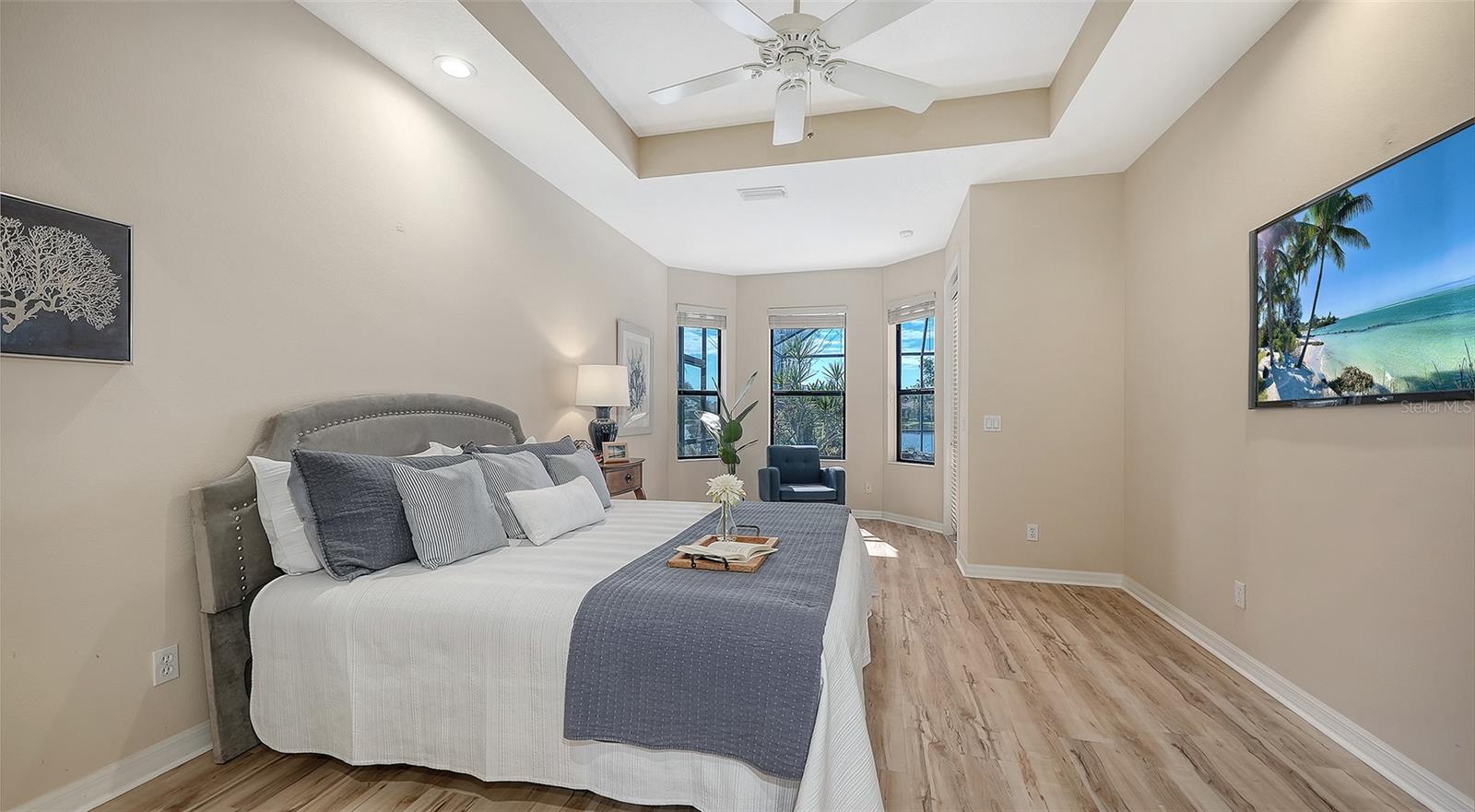 Image 23 of 53 For 522 Luminary Boulevard