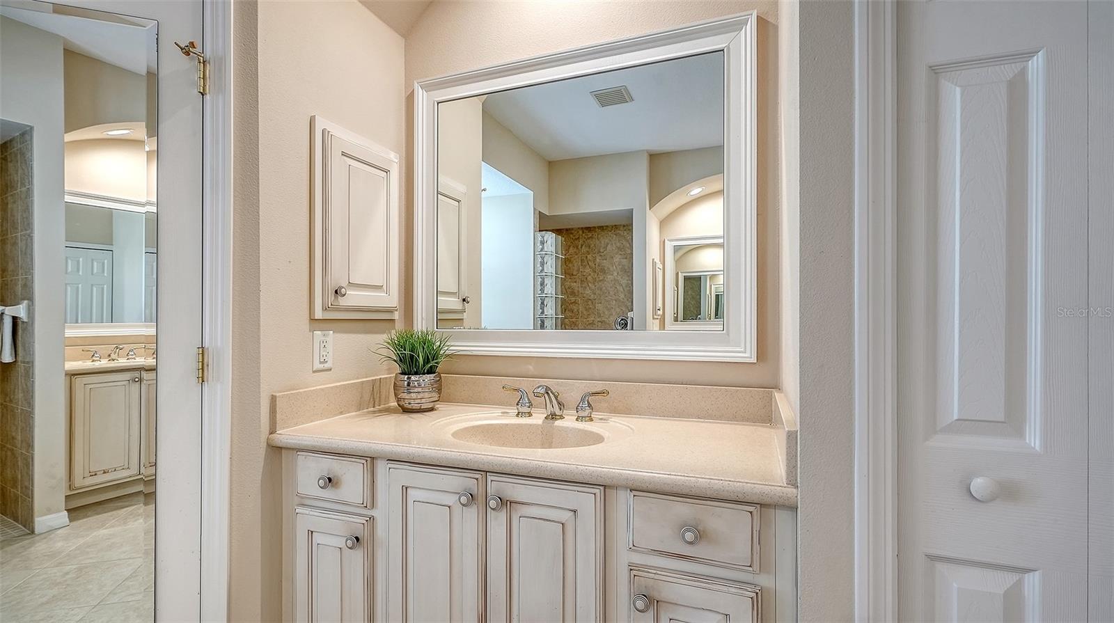 Image 29 of 53 For 522 Luminary Boulevard