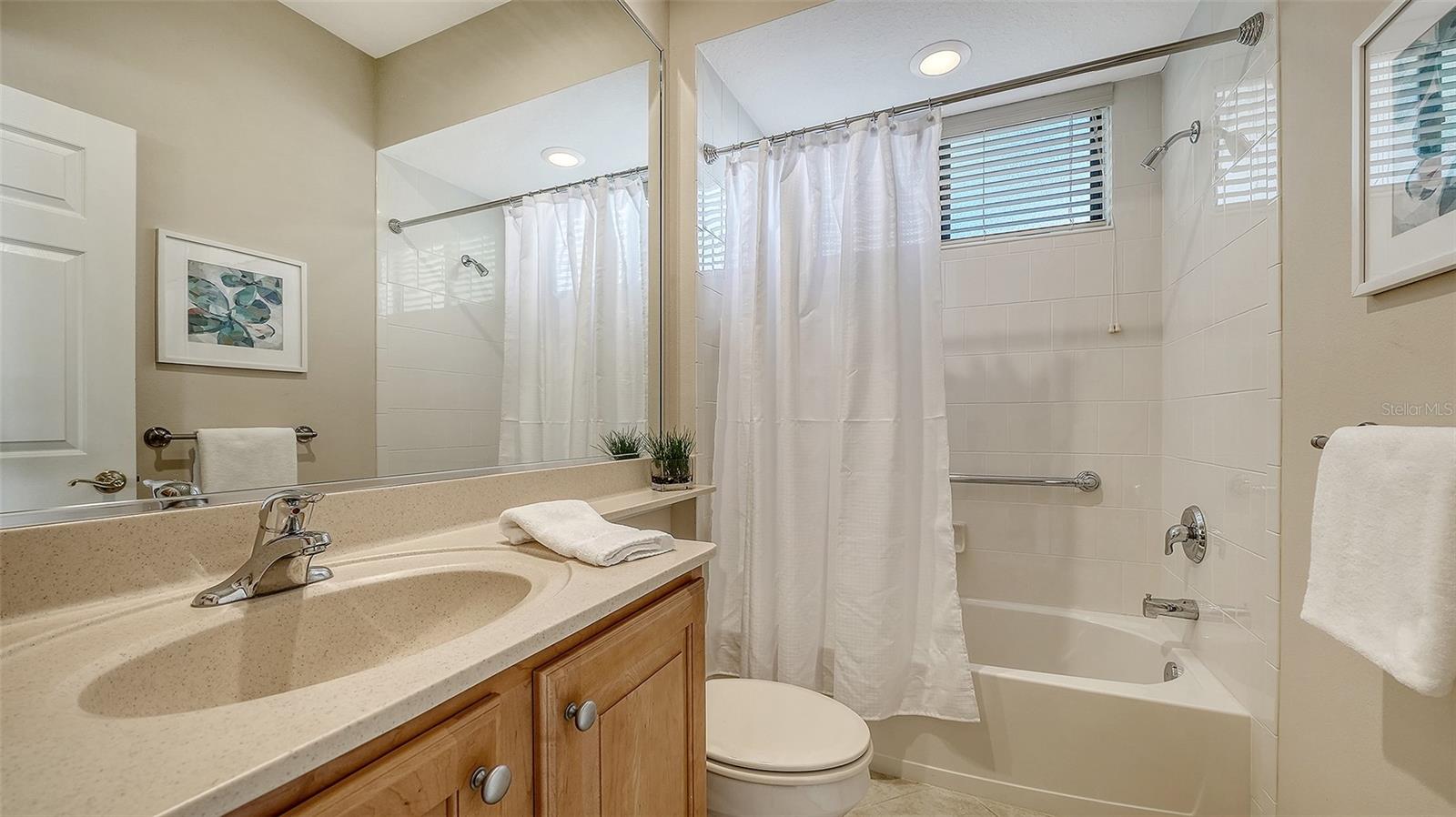 Image 33 of 53 For 522 Luminary Boulevard