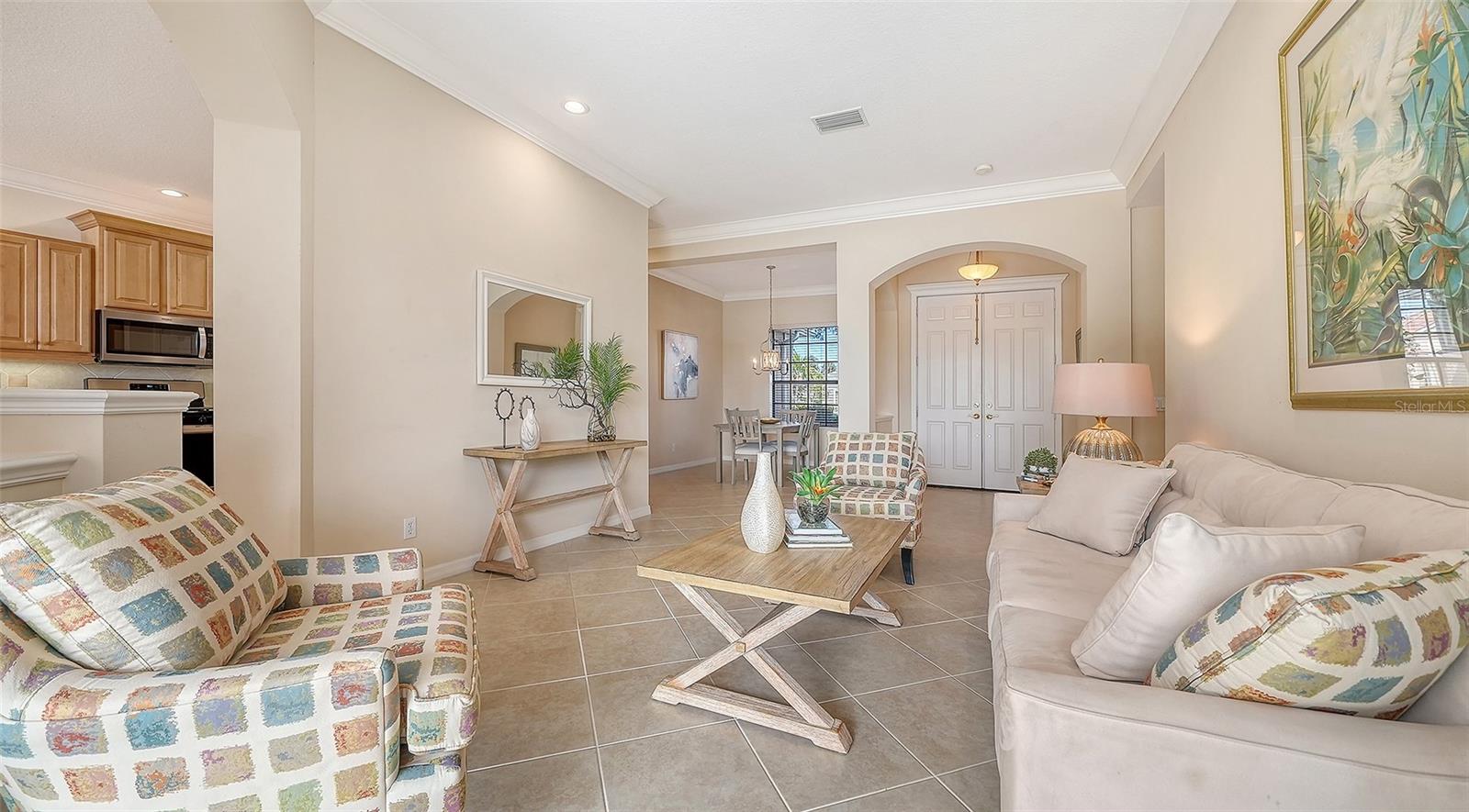 Image 7 of 53 For 522 Luminary Boulevard