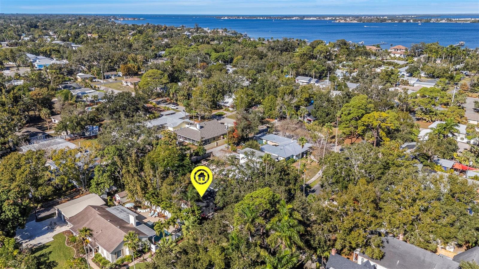 Image 51 of 56 For 218 32nd Street W