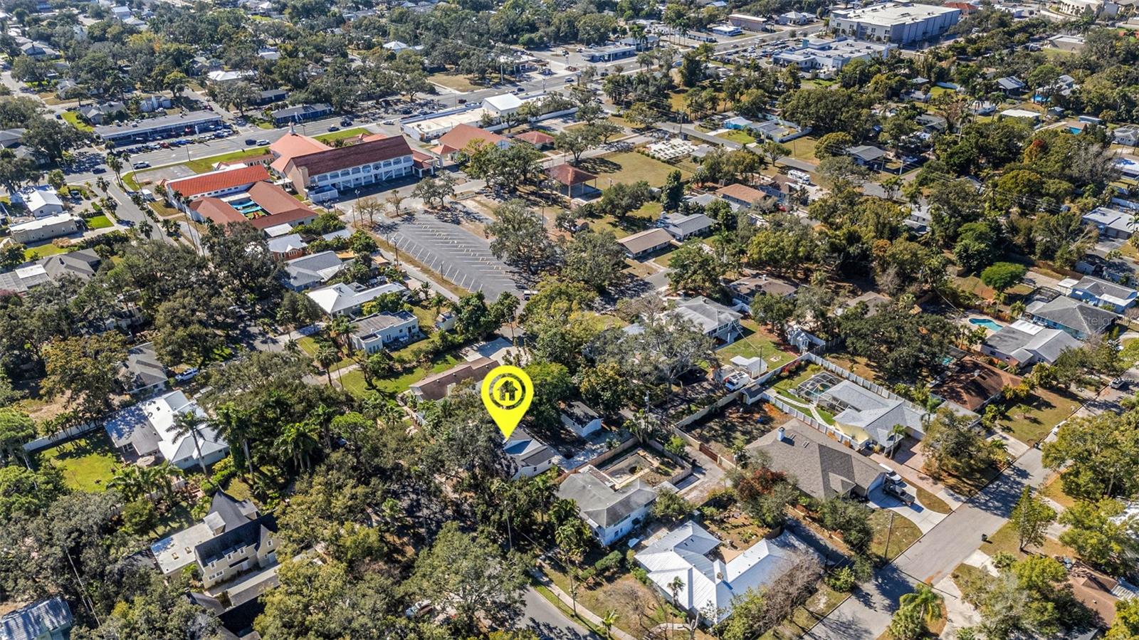 Image 53 of 56 For 218 32nd Street W