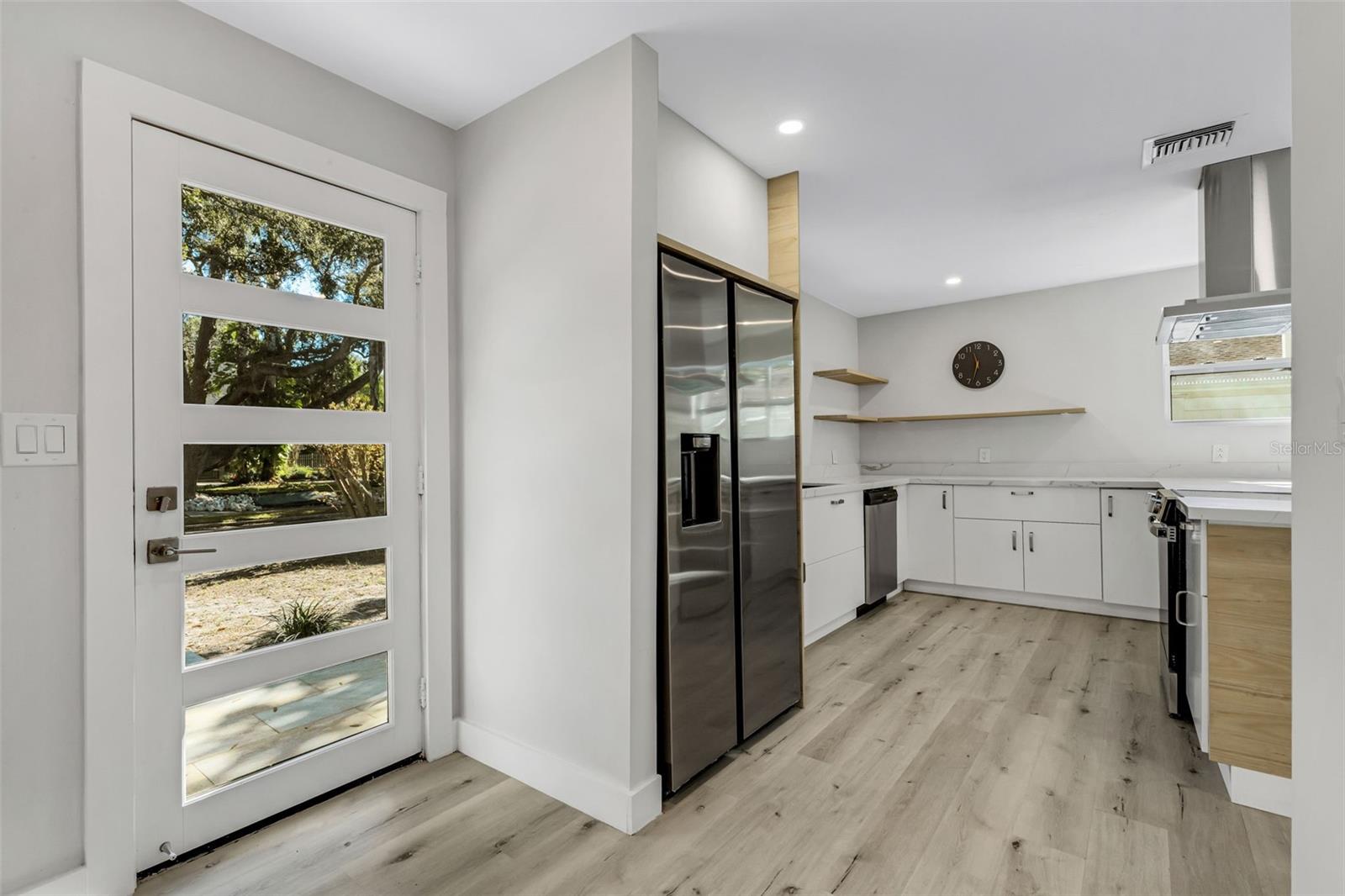 Image 7 of 56 For 218 32nd Street W