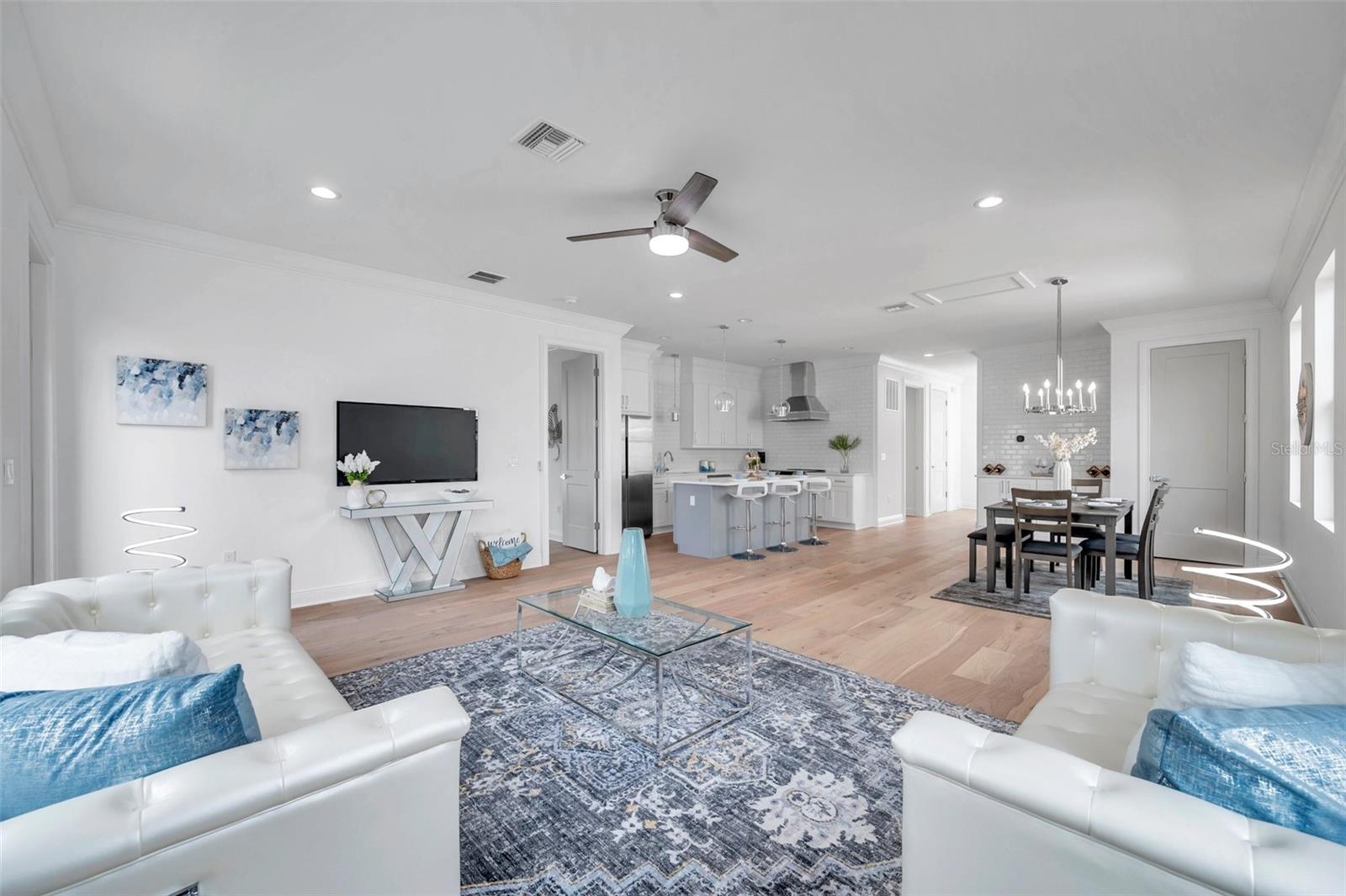 Image 10 of 80 For 2369 Bahia Vista Street