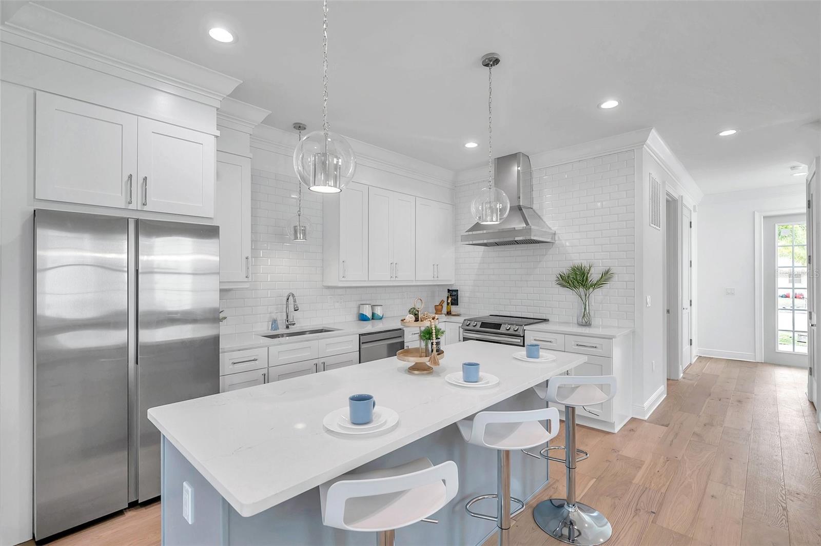 Image 14 of 80 For 2369 Bahia Vista Street