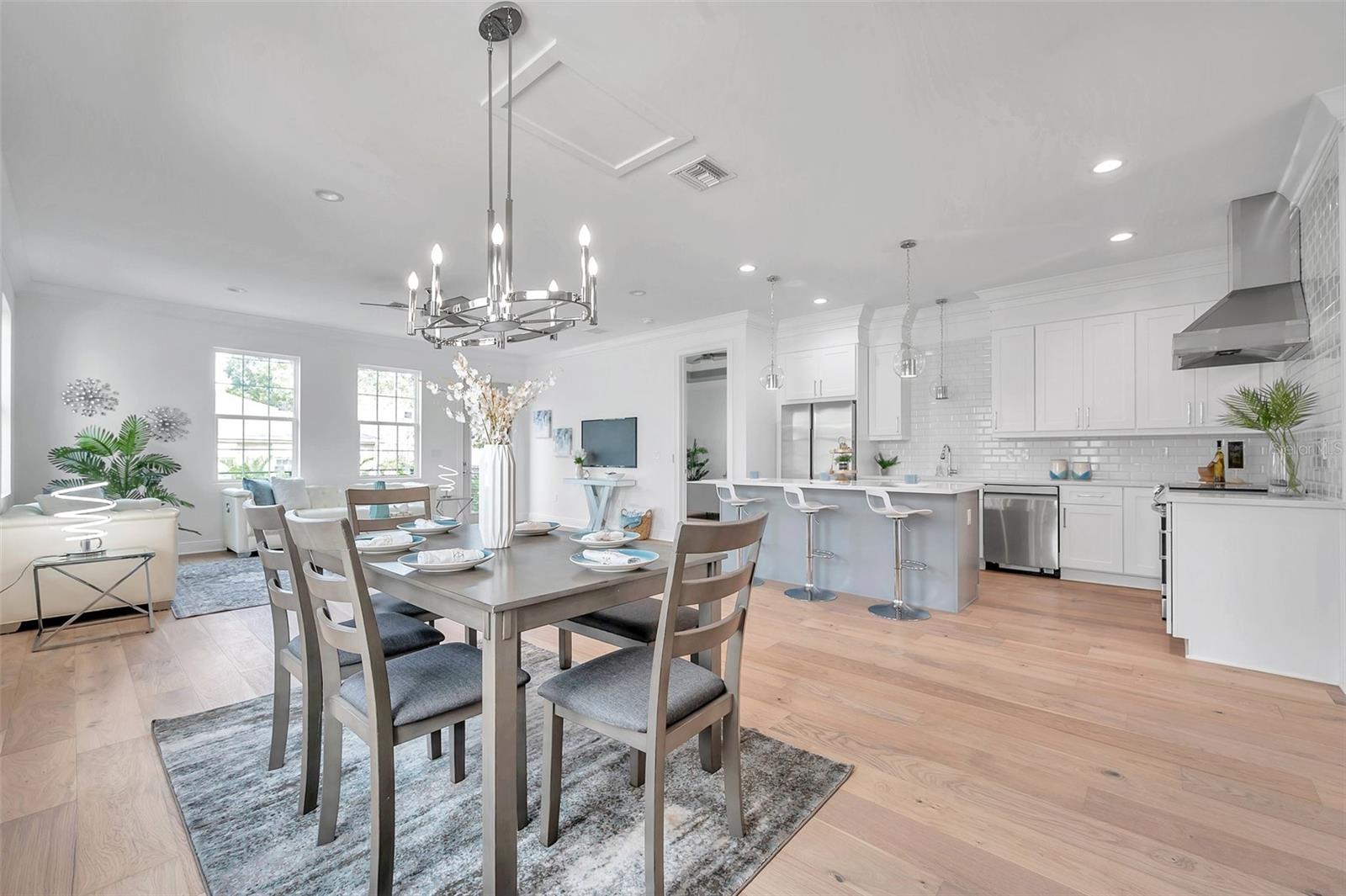 Image 22 of 80 For 2369 Bahia Vista Street