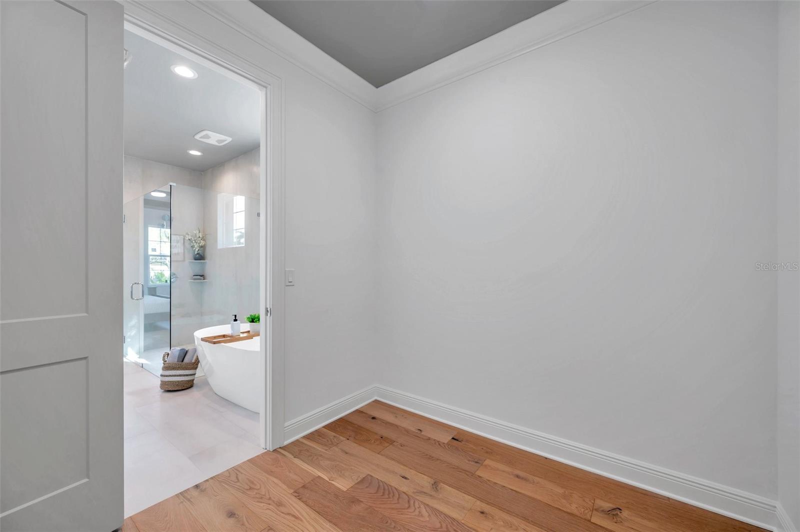 Image 25 of 80 For 2369 Bahia Vista Street