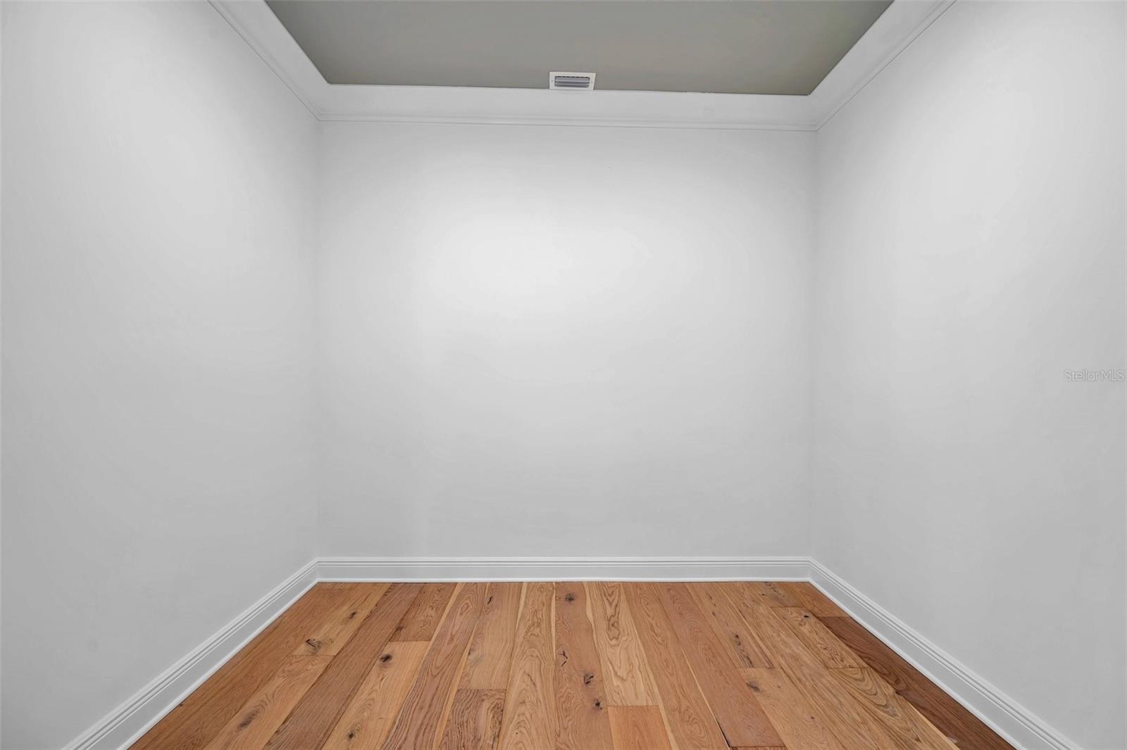 Image 26 of 80 For 2369 Bahia Vista Street