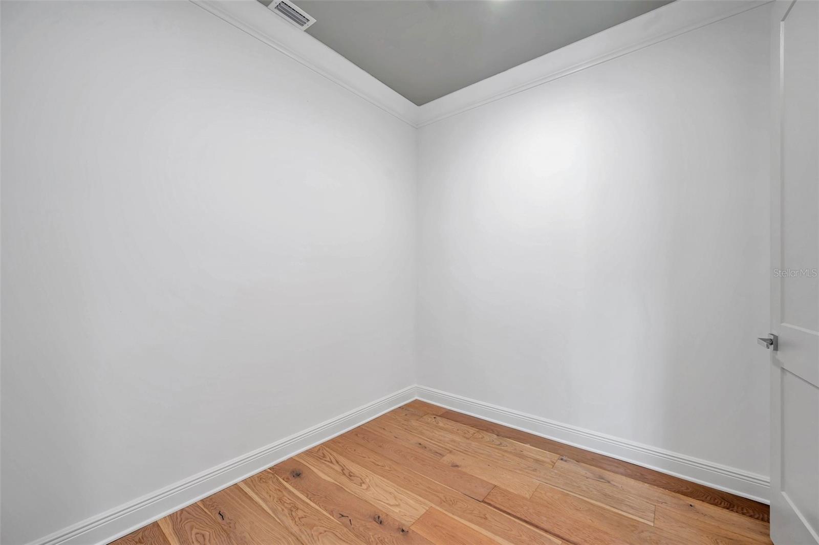 Image 27 of 80 For 2369 Bahia Vista Street