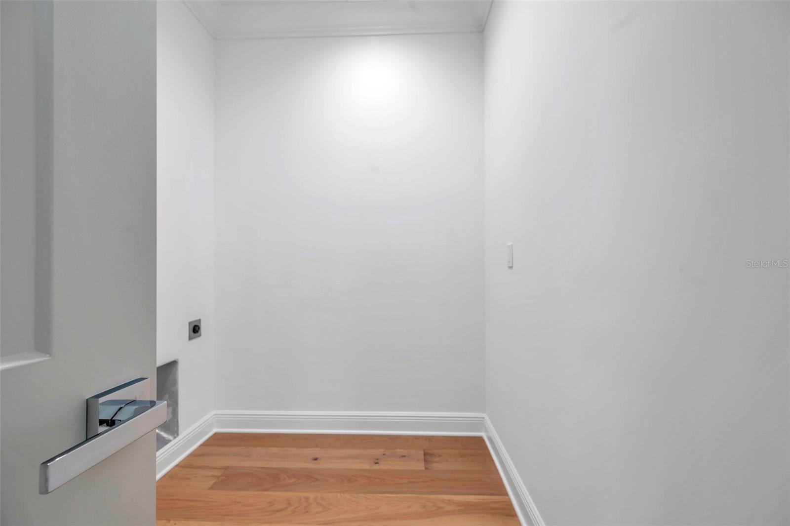 Image 31 of 80 For 2369 Bahia Vista Street