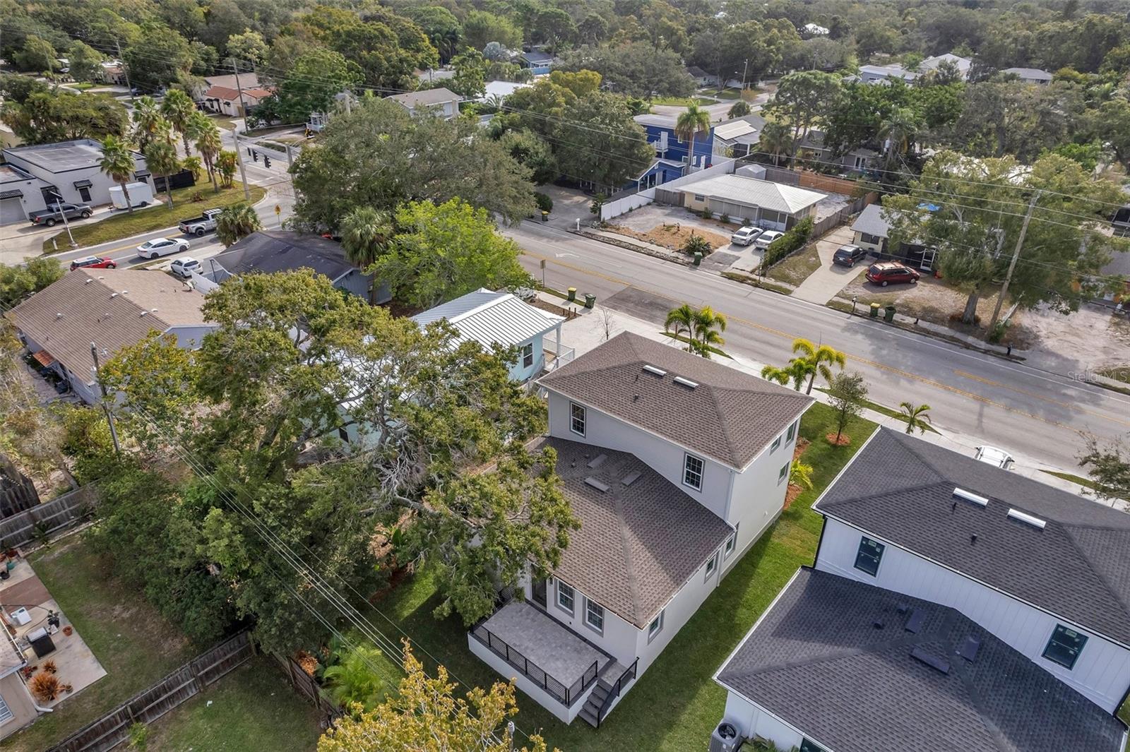 Image 77 of 80 For 2369 Bahia Vista Street