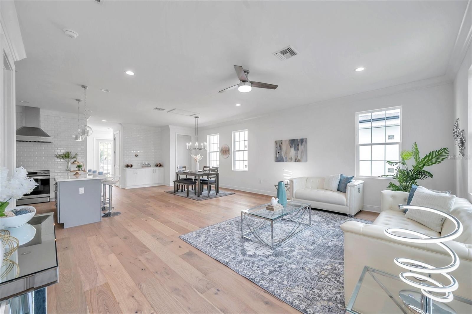 Image 9 of 80 For 2369 Bahia Vista Street