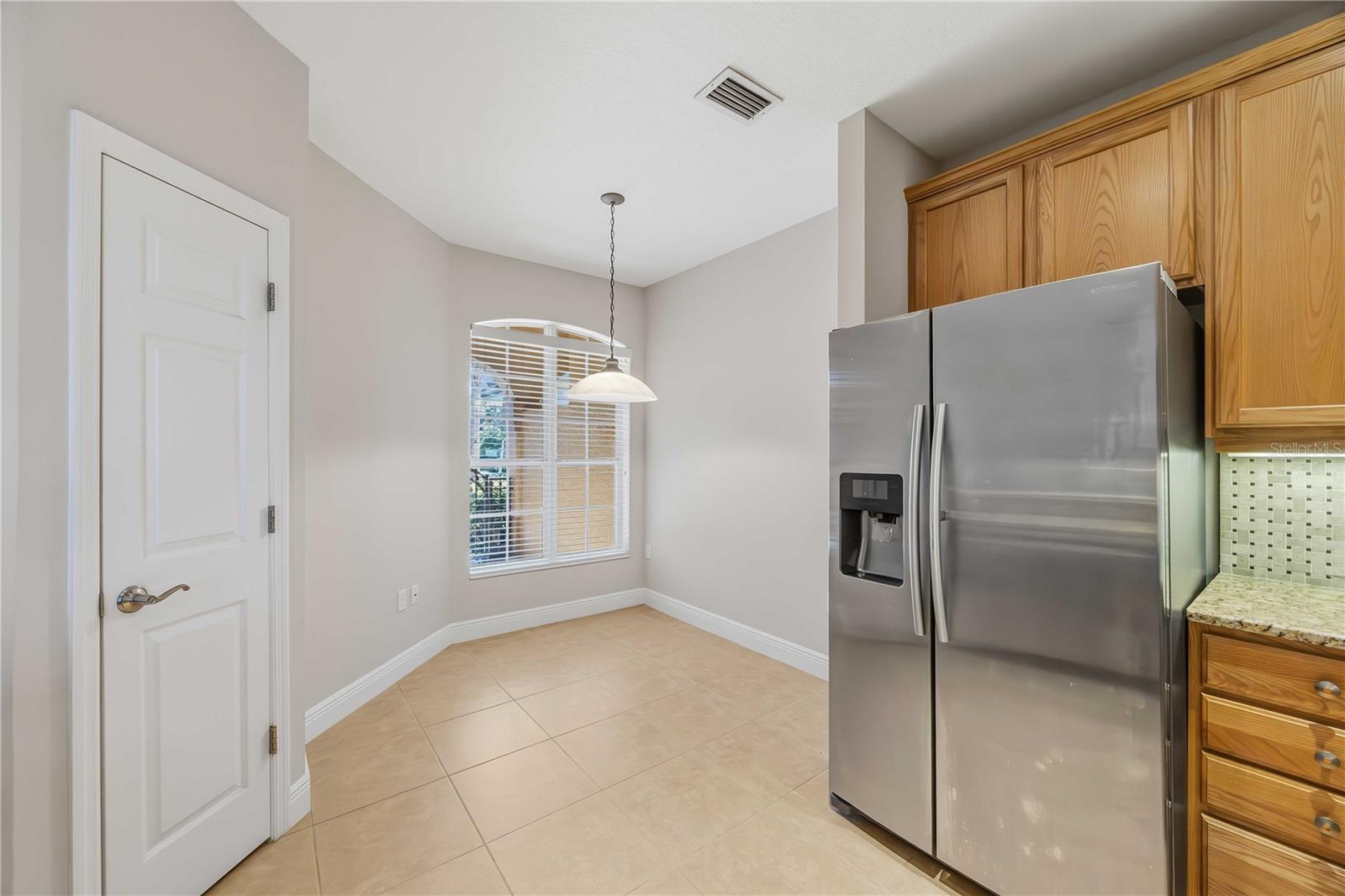 Image 11 of 72 For 8364 Miramar Way 23