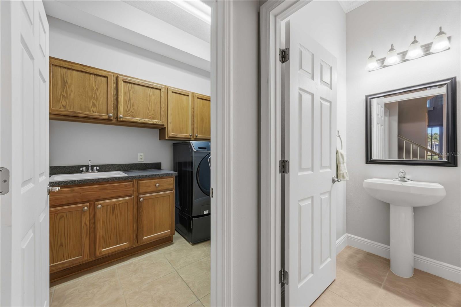 Image 21 of 72 For 8364 Miramar Way 23