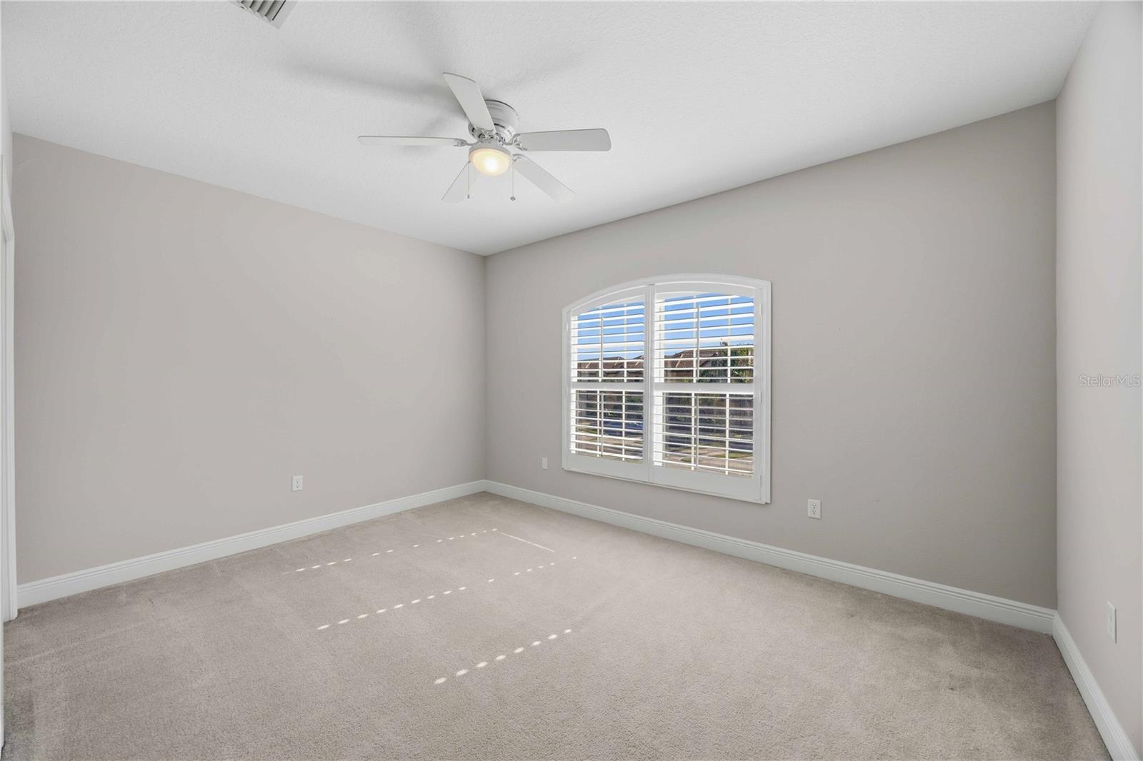 Image 44 of 72 For 8364 Miramar Way 23