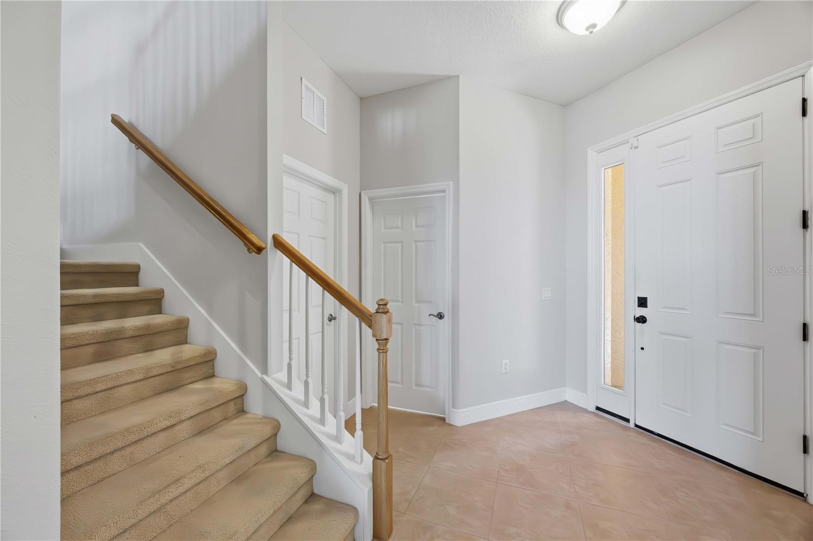 Image 8 of 72 For 8364 Miramar Way 23