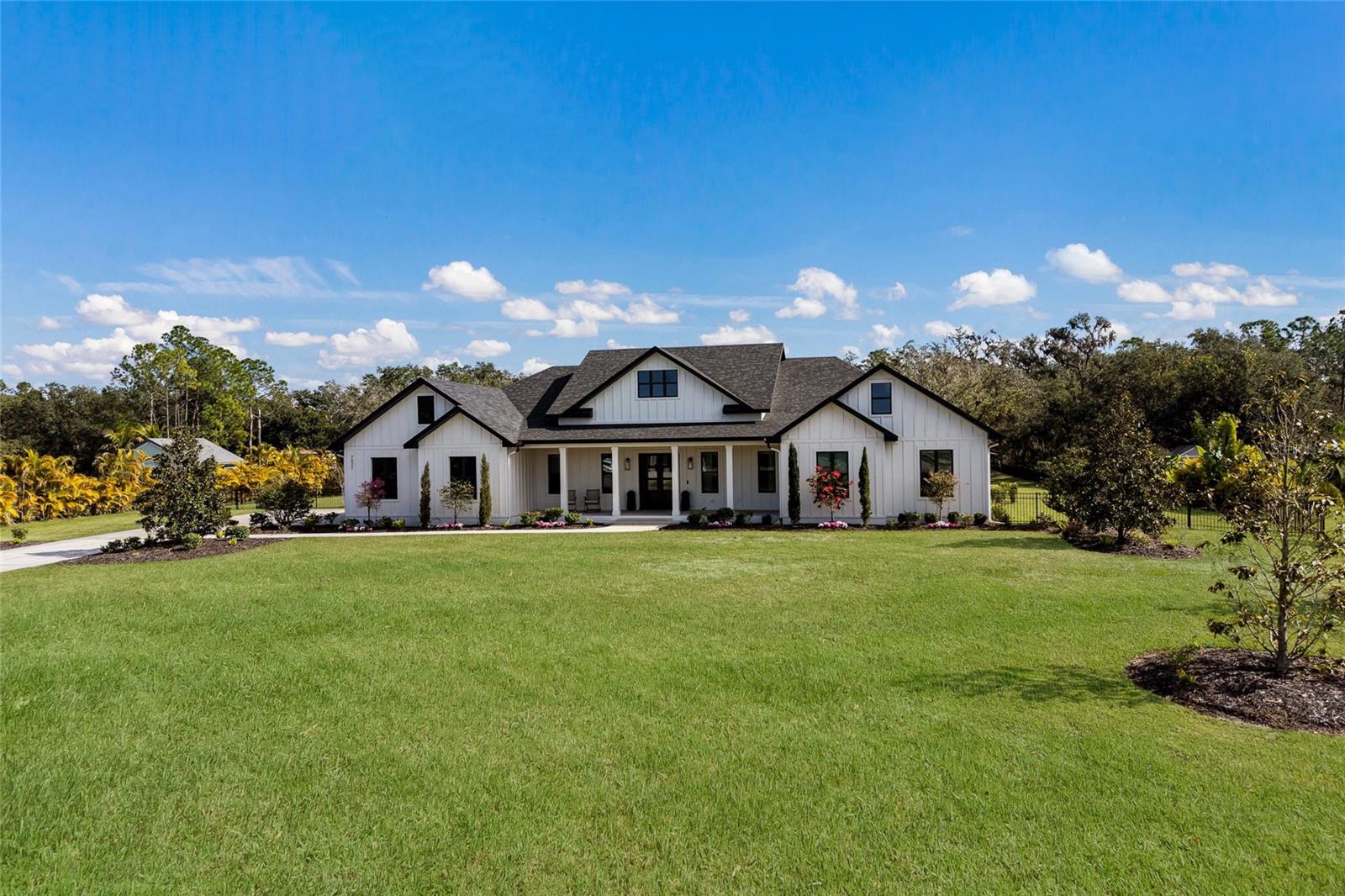 Image 4 of 66 For 7521 226th Street E