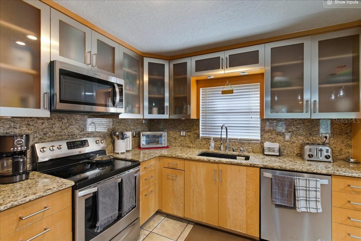 Image 11 of 44 For 2801 San Isidro Street