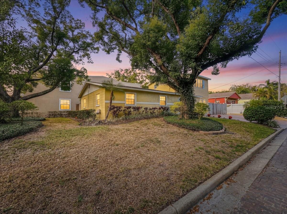 Image 42 of 44 For 2801 San Isidro Street