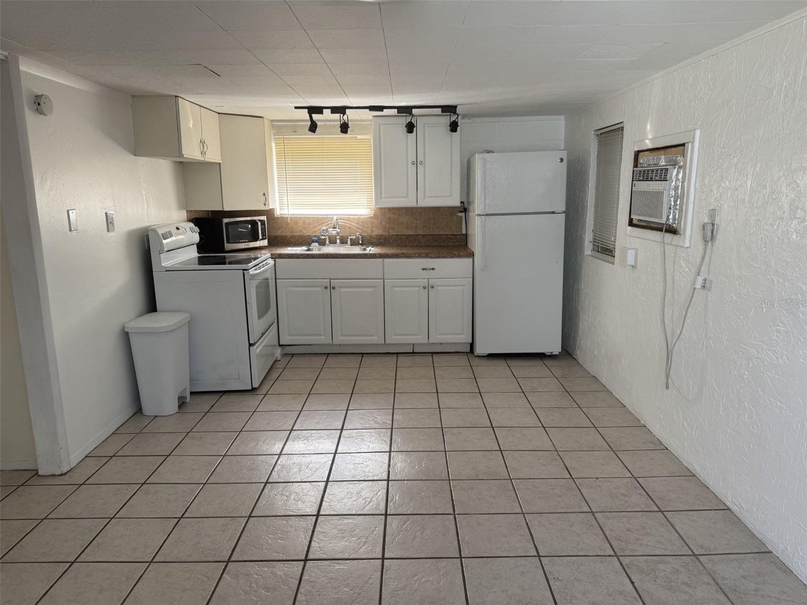 Image 2 of 17 For 4109 Nelson Avenue