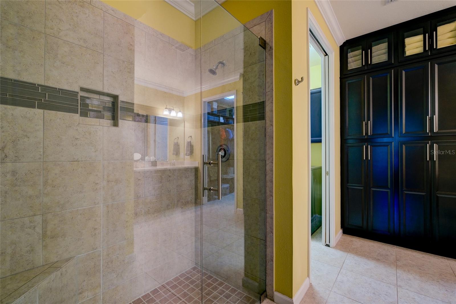 Image 36 of 57 For 3681 Divot Lane