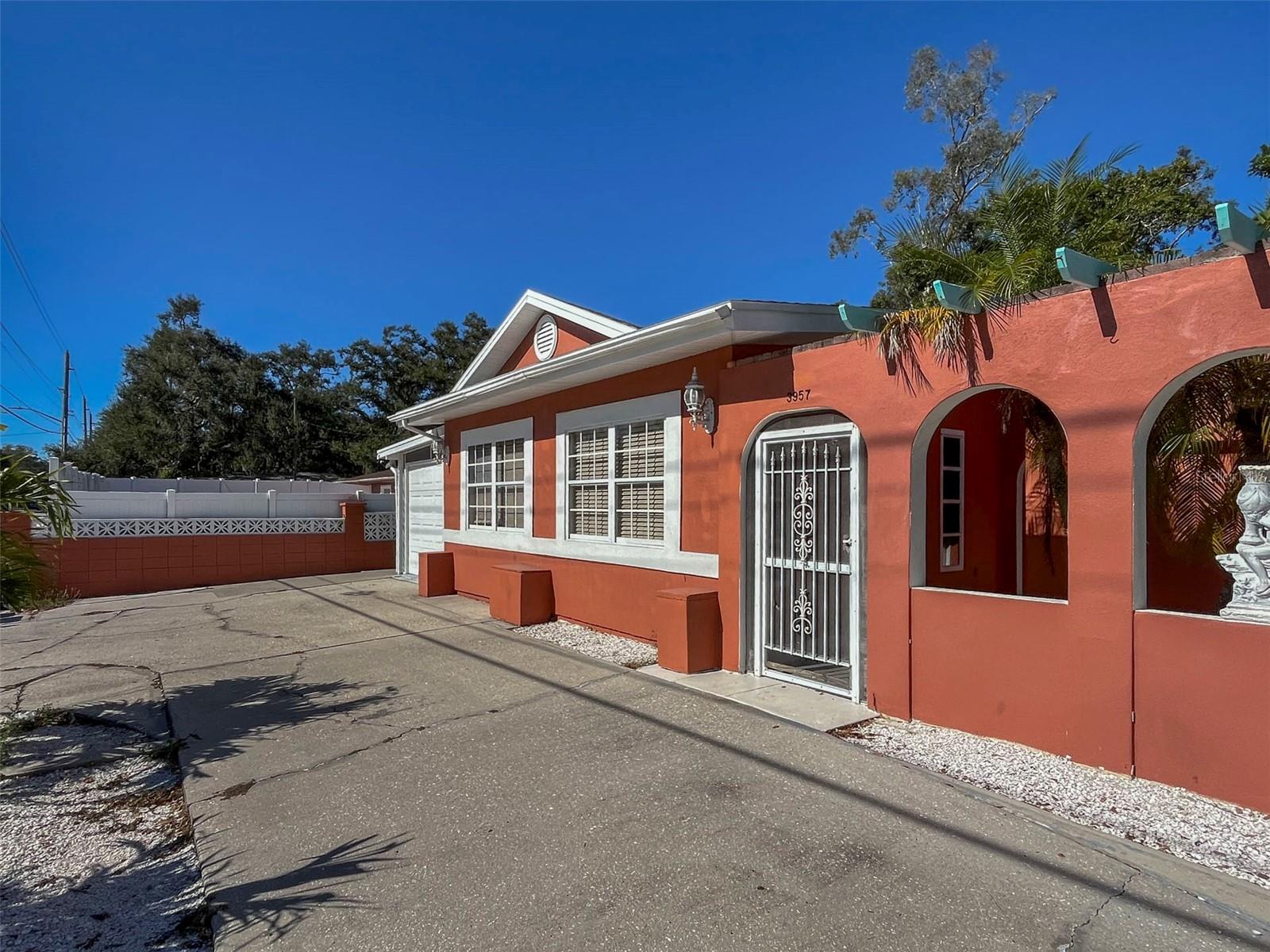 Image 2 of 18 For 3957 Proctor Road