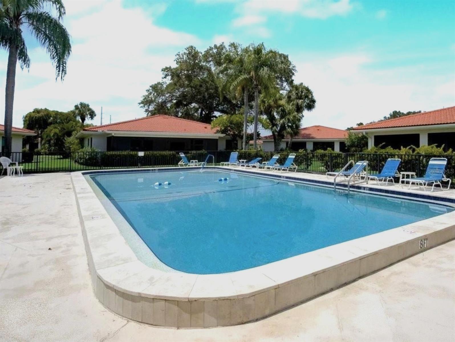 Image 17 of 35 For 5107 Greencroft Road 23