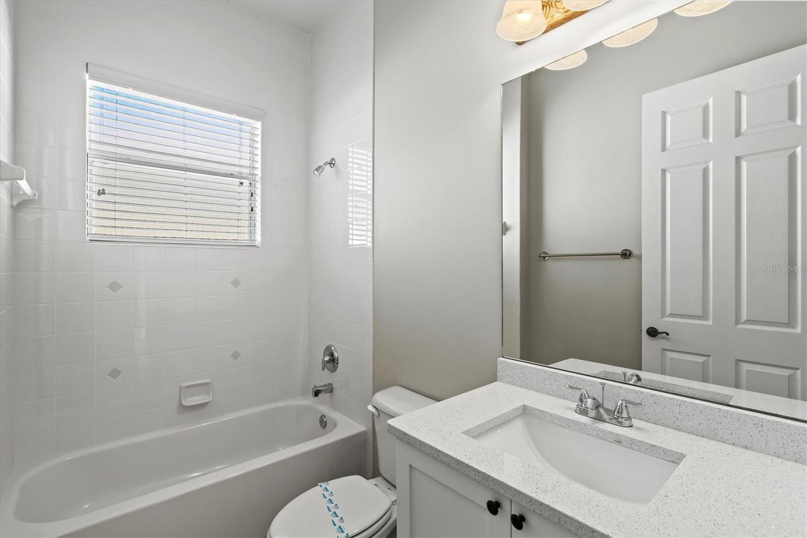 Image 32 of 70 For 6511 43rd Court E