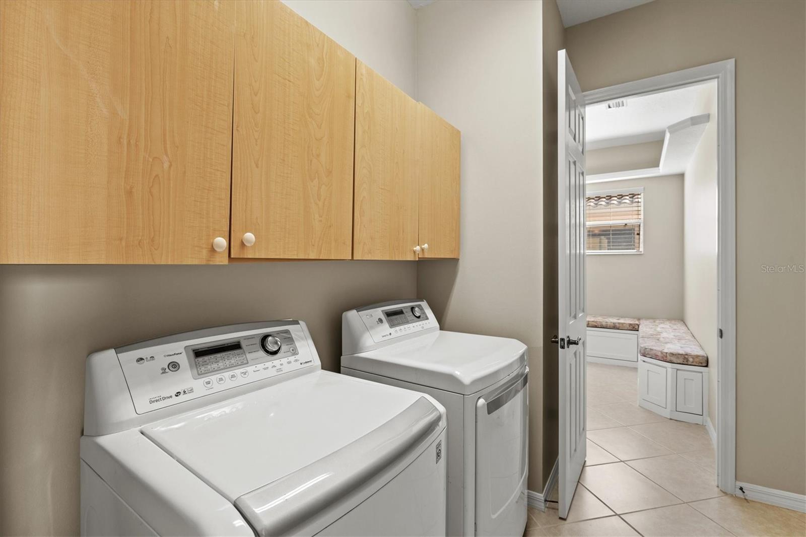 Image 33 of 70 For 6511 43rd Court E