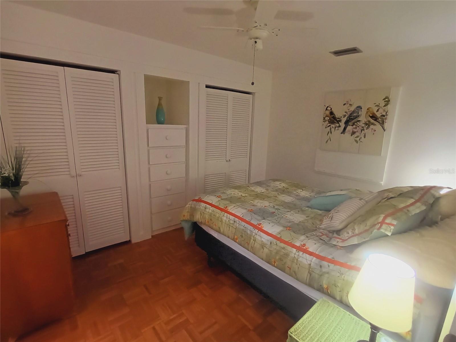 Image 29 of 81 For 1735 Old Elm Street