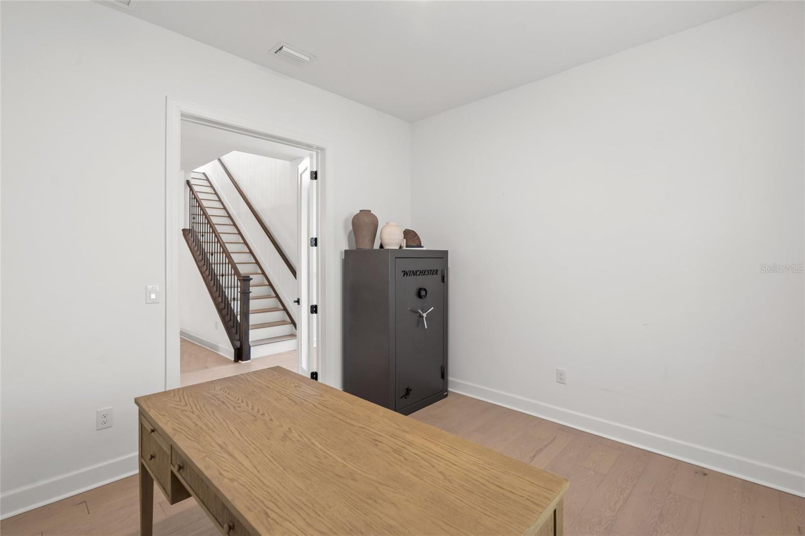 Image 17 of 68 For 7765 Grande Shores Drive