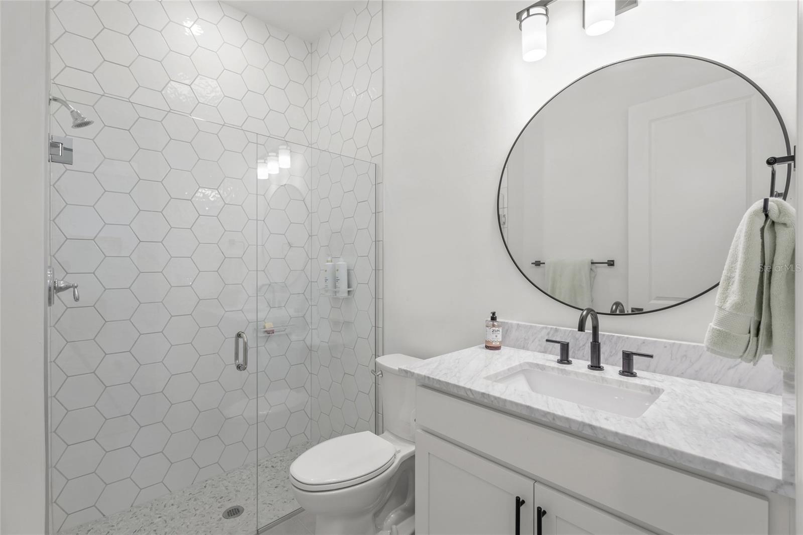 Image 37 of 68 For 7765 Grande Shores Drive