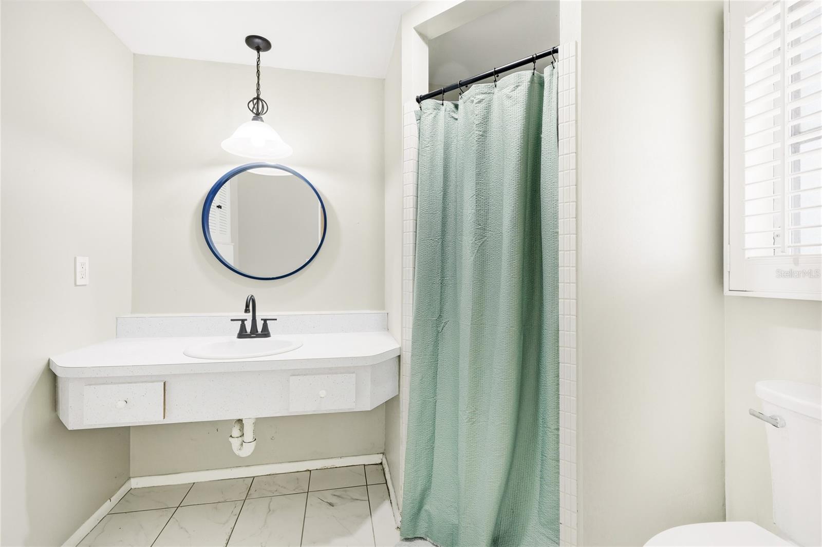 Image 25 of 34 For 4110 Winthrop Street