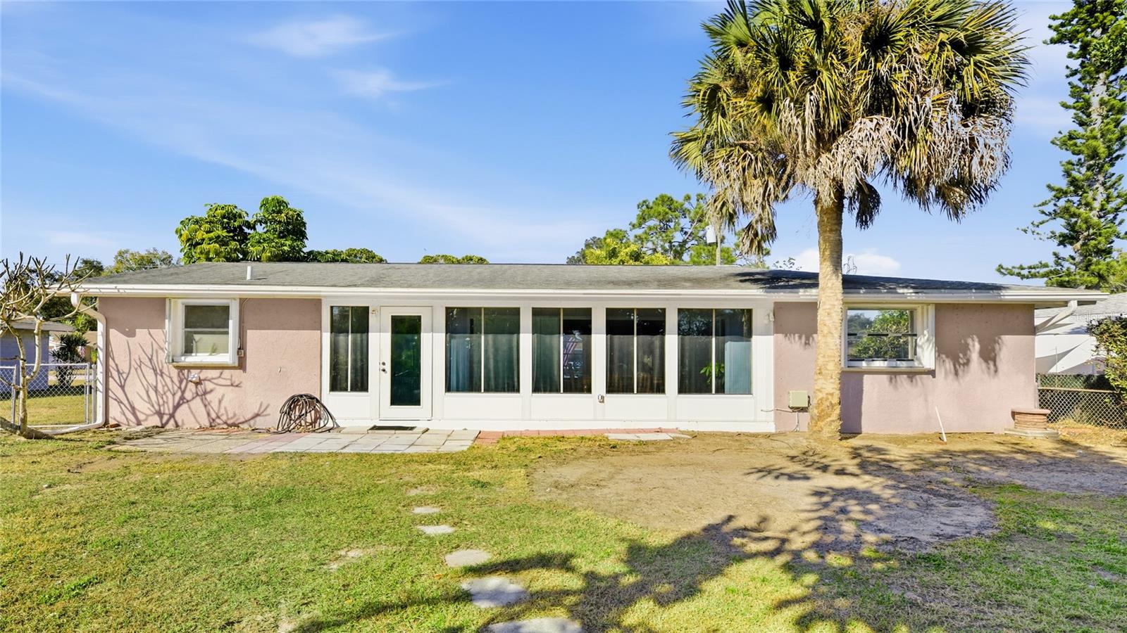 Image 33 of 34 For 4110 Winthrop Street