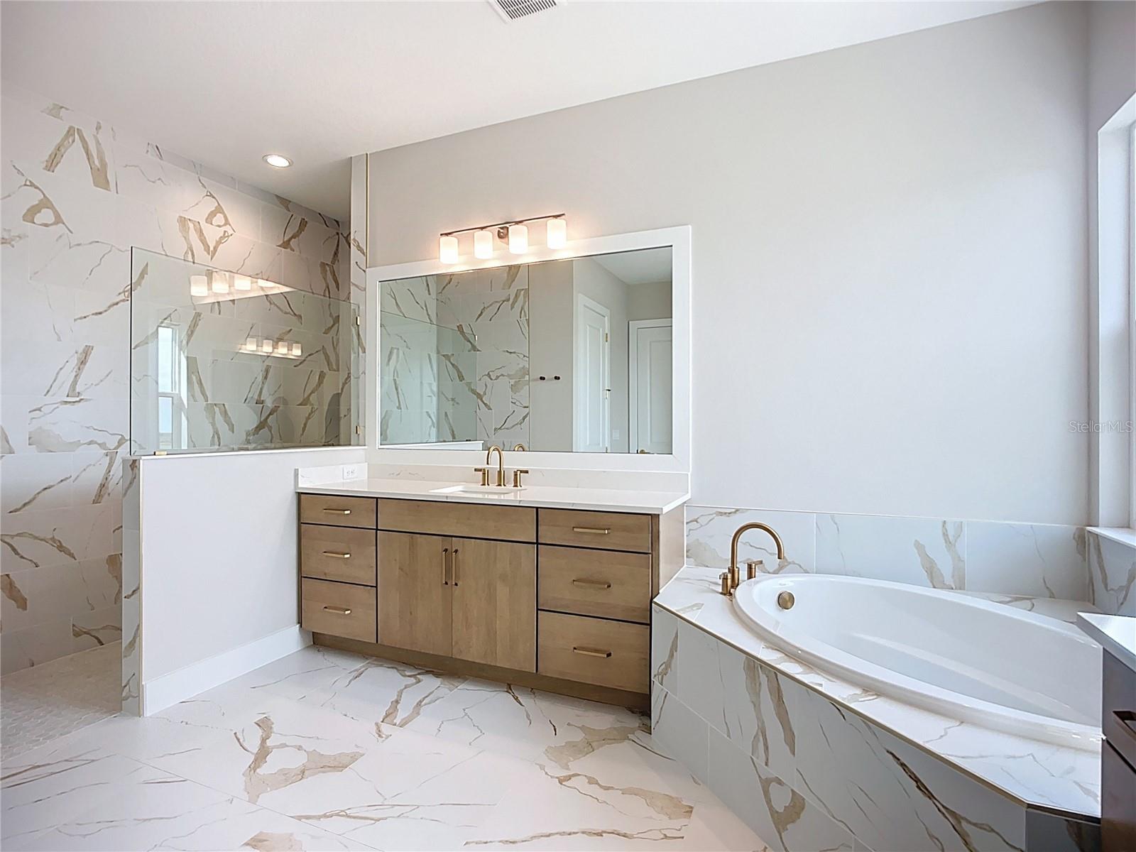 Image 31 of 55 For 3499 Quiver Court