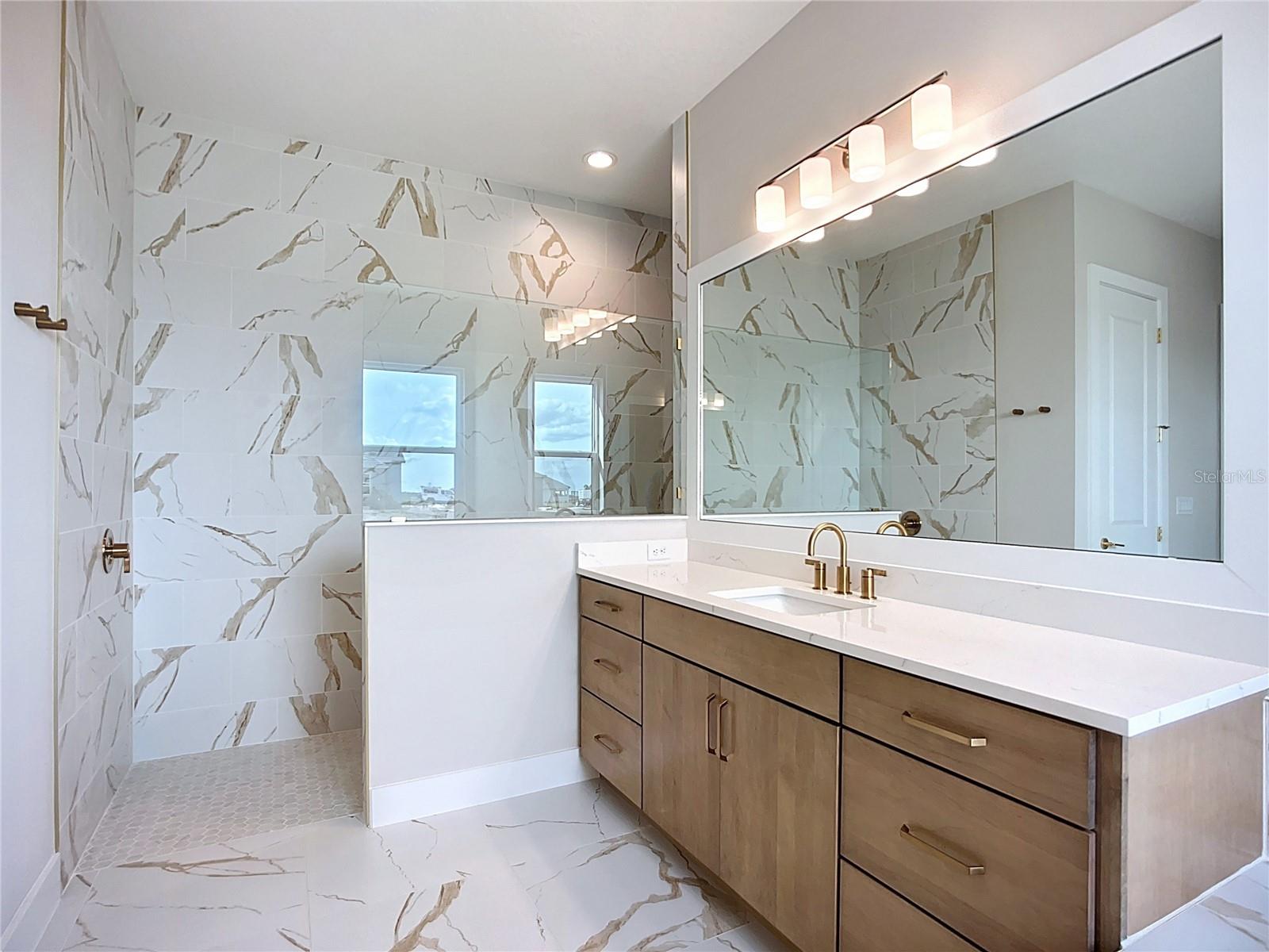 Image 32 of 55 For 3499 Quiver Court