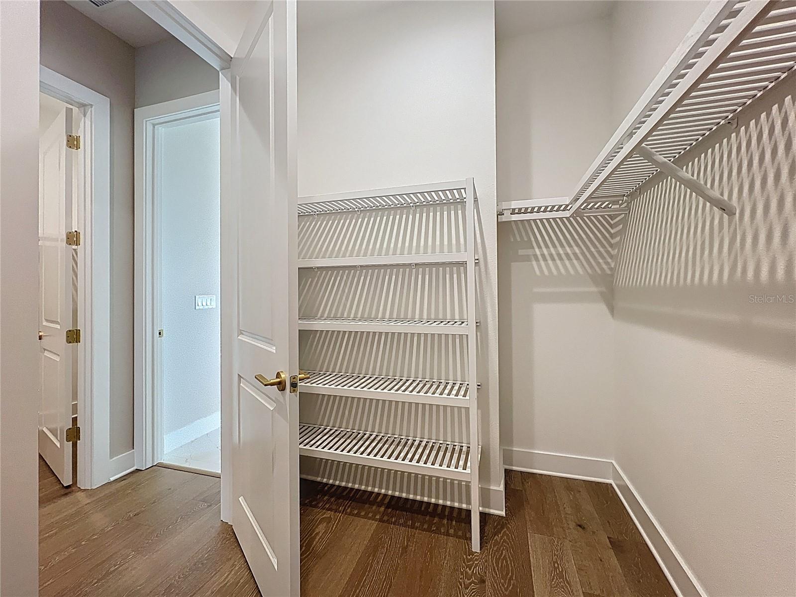 Image 33 of 55 For 3499 Quiver Court